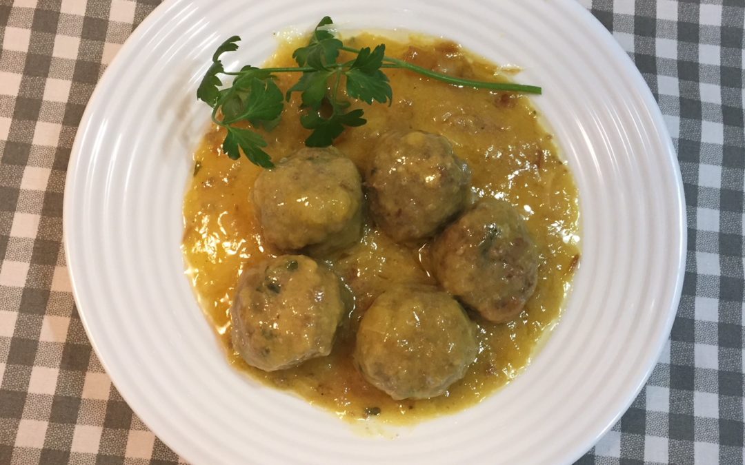 Albóndigas en salsa