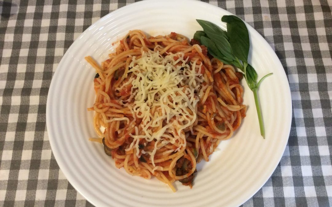 Pasta con salsa Puttanesca